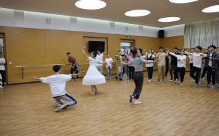 山西艺术职业学院舞蹈班