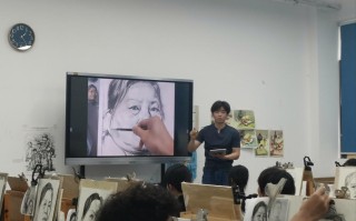 美术高考培训教师如何提升教学效果？