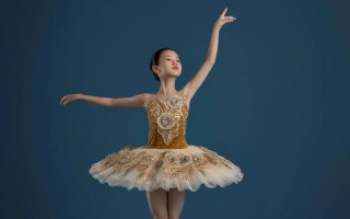 女孩学舞蹈，哪种更适合她？