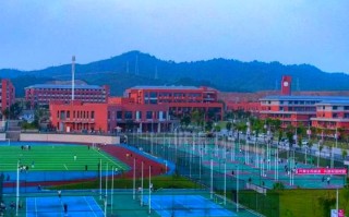 江西工艺美术职业技术学院有何特色？