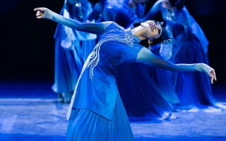 2025舞蹈榜有哪些热门舞步最出圈？