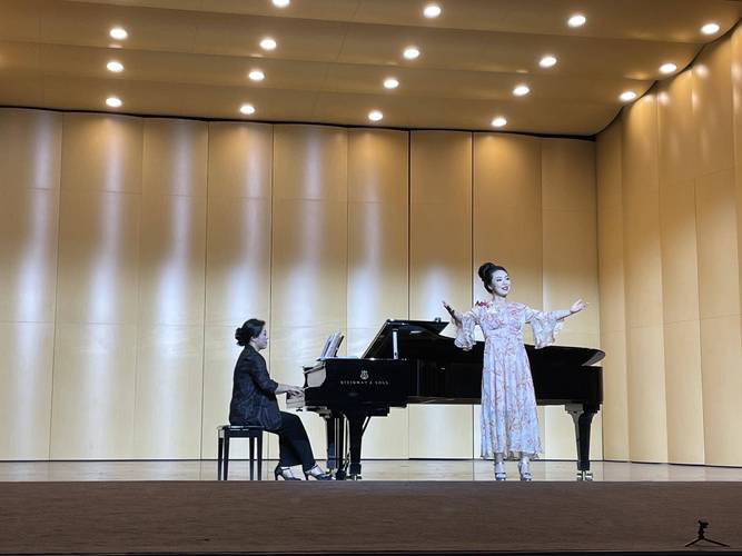 云南师范大学商学院音乐学学什么?-第2张图片-泰美艺术培训 云南师范大学商学院音乐学学什么?-第2张图片-泰美艺术培训