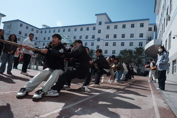 河池学院2025艺考何时报名？-第1张图片-泰美艺术培训