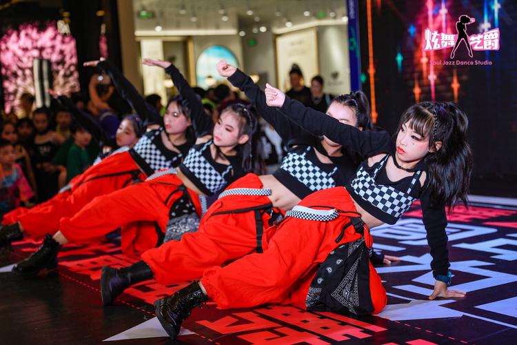 军艺舞蹈系2025招生有何新变化？-第2张图片-泰美艺术培训