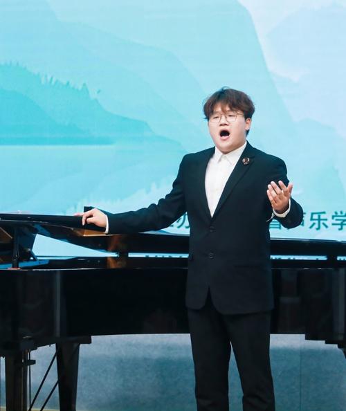 2025艺考声乐男生如何突破竞争瓶颈？-第1张图片-泰美艺术培训