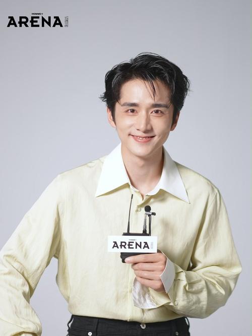 张新成2025艺考图片引热议？-第2张图片-泰美艺术培训