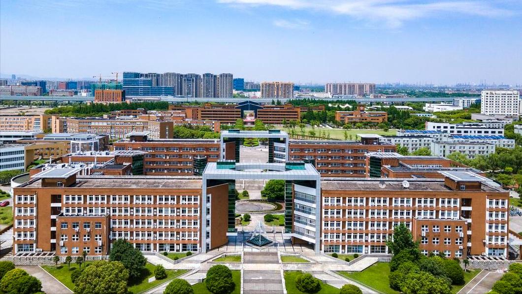 沈阳化工大学美术专业实力如何？-第3张图片-泰美艺术培训