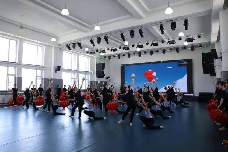 吉林艺术学院舞蹈文化线有何独特魅力？-第1张图片-泰美艺术培训