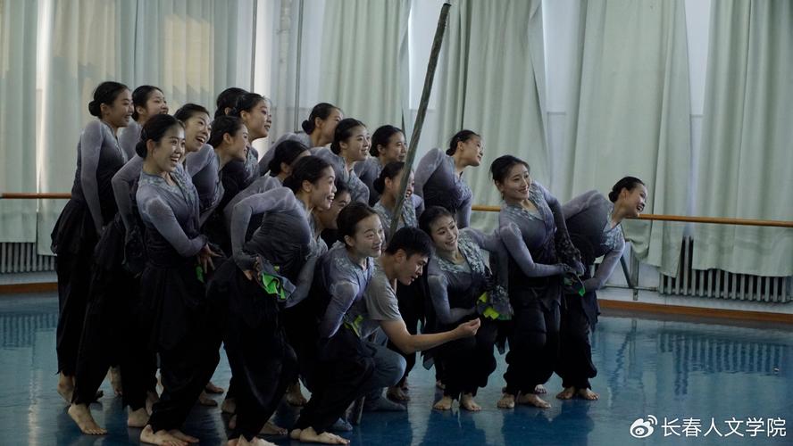 赣南师范大学14舞蹈学有何特色？-第2张图片-泰美艺术培训