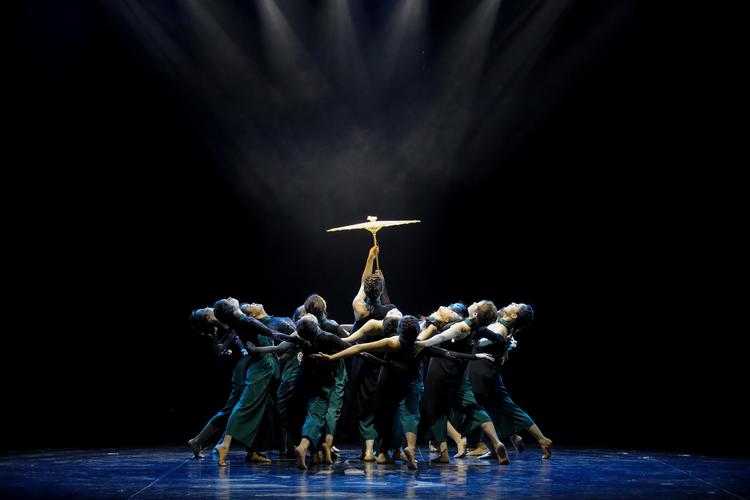 四川哪个学校舞蹈专科好-第3张图片-泰美艺术培训