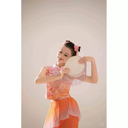 舞蹈生考试费用到底要花多少钱？-第2张图片-泰美艺术培训