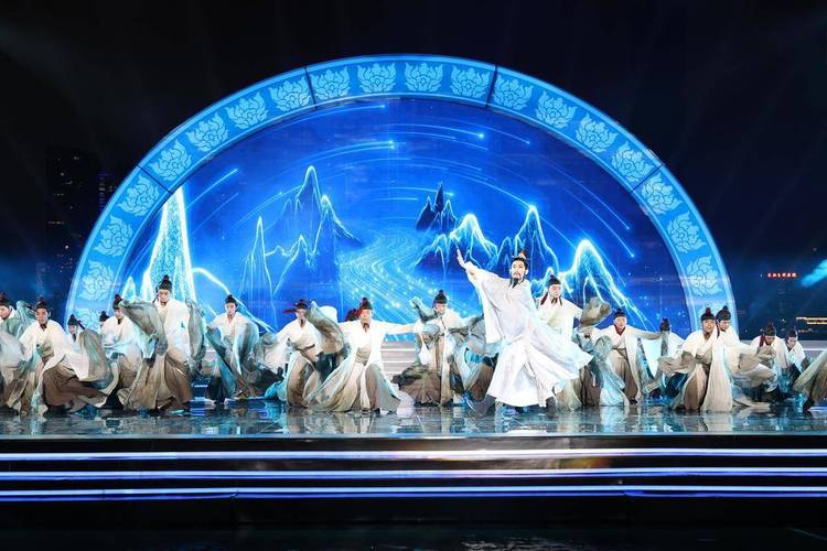 2025湖北音乐表演何时报名？-第2张图片-泰美艺术培训