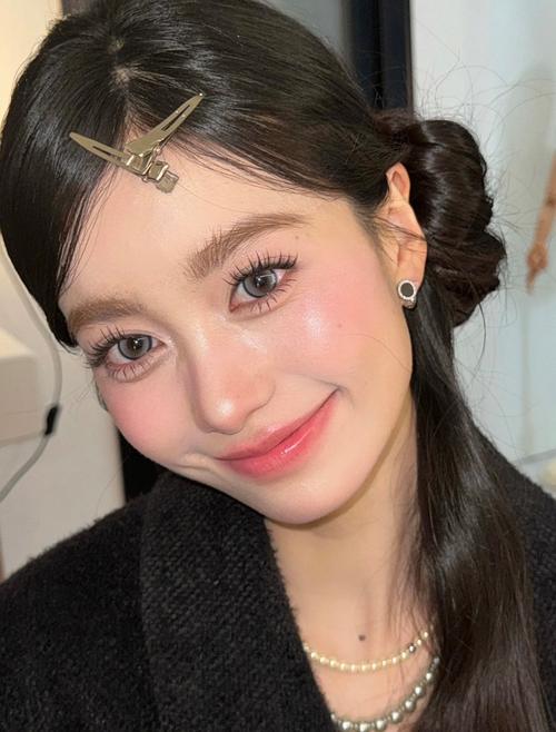 2025年山西艺考化妆-第3张图片-泰美艺术培训