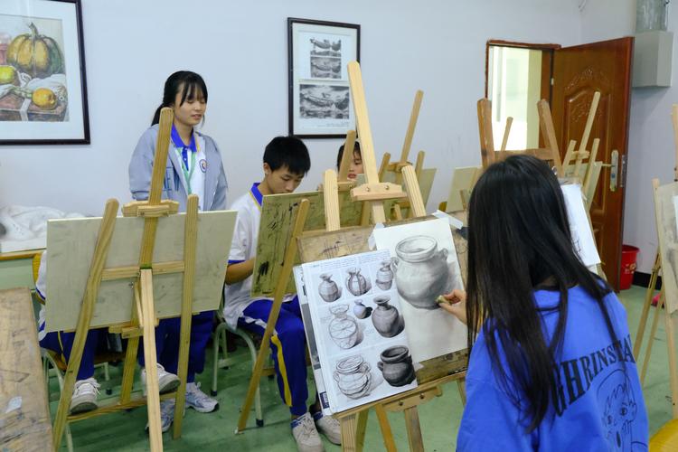 工艺美术专业必须美术生吗？-第3张图片-泰美艺术培训