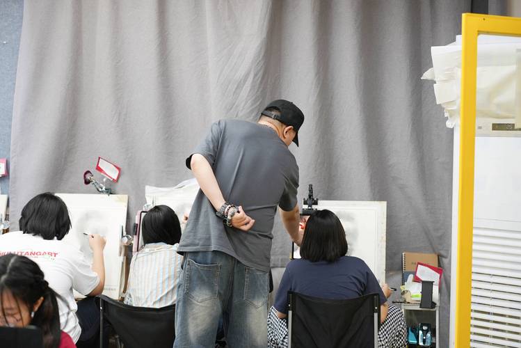 非美术生参加美术高考集训可行吗？-第3张图片-泰美艺术培训