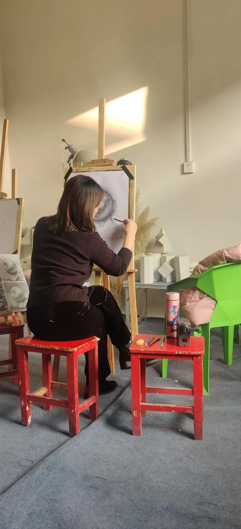 美术老师没学过美术能教吗?-第1张图片-泰美艺术培训 美术老师没学过美术能教吗?-第1张图片-泰美艺术培训