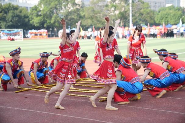 广西大学开设舞蹈专业了吗?-第2张图片-泰美艺术培训 广西大学开设舞蹈专业了吗?-第2张图片-泰美艺术培训