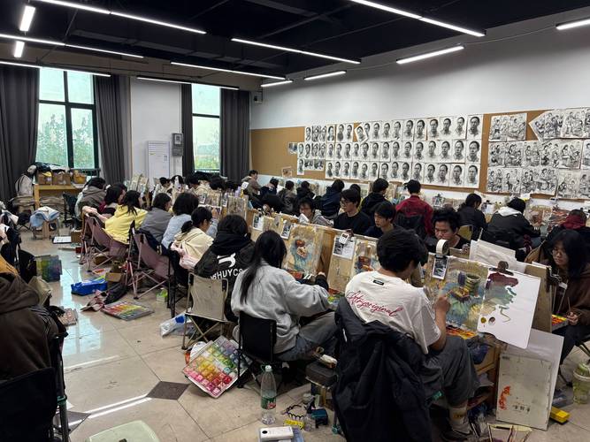 高考美术画室哪家好?-第2张图片-泰美艺术培训 高考美术画室哪家好?-第2张图片-泰美艺术培训
