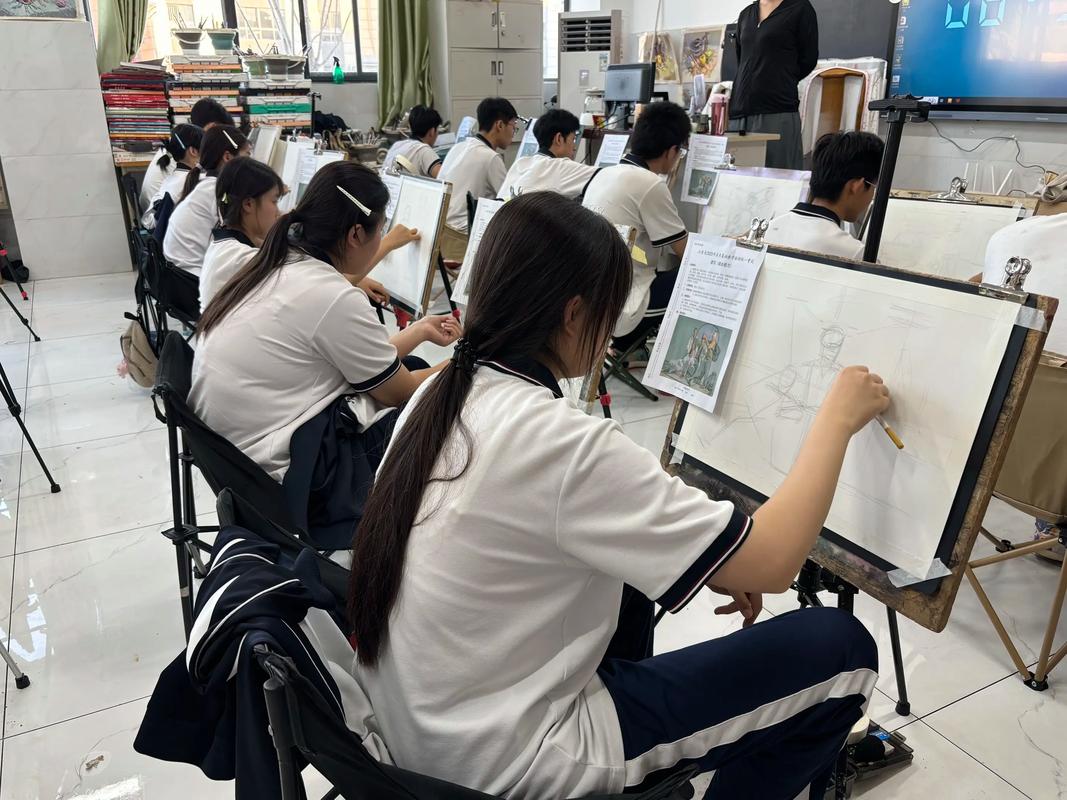 清华大学美术学院留学班如何申请？-第2张图片-泰美艺术培训