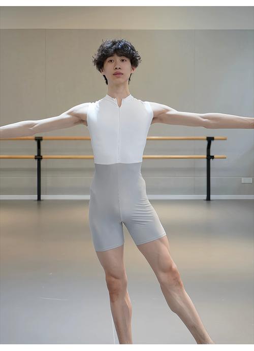 男生艺考选什么舞种更有优势？-第1张图片-泰美艺术培训