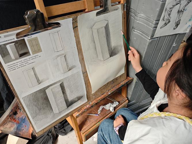 重庆师范大学美术研究生有何特色与优势?-第2张图片-泰美艺术培训 重庆师范大学美术研究生有何特色与优势?-第2张图片-泰美艺术培训