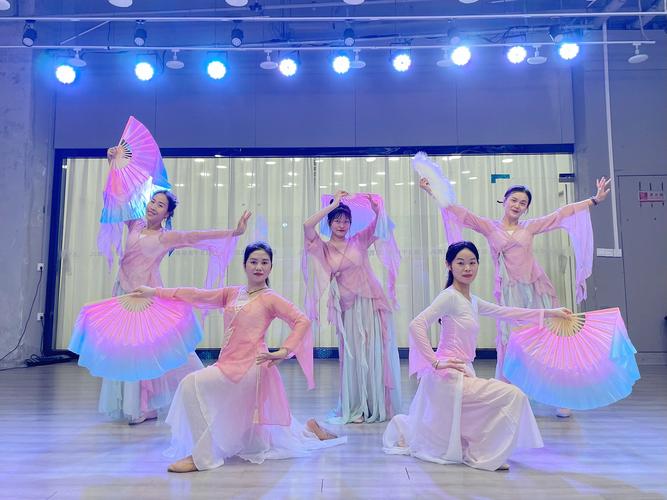 比舞蹈更厉害的专业是什么？-第3张图片-泰美艺术培训