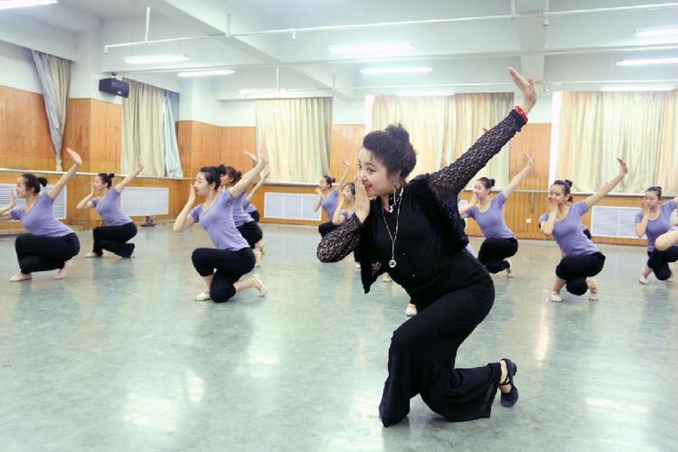 西北民族大学舞蹈编导班有何特色？-第3张图片-泰美艺术培训