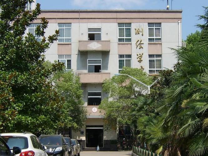 武汉学美术的大学有哪些-第3张图片-泰美艺术培训 武汉学美术的大学有哪些-第3张图片-泰美艺术培训