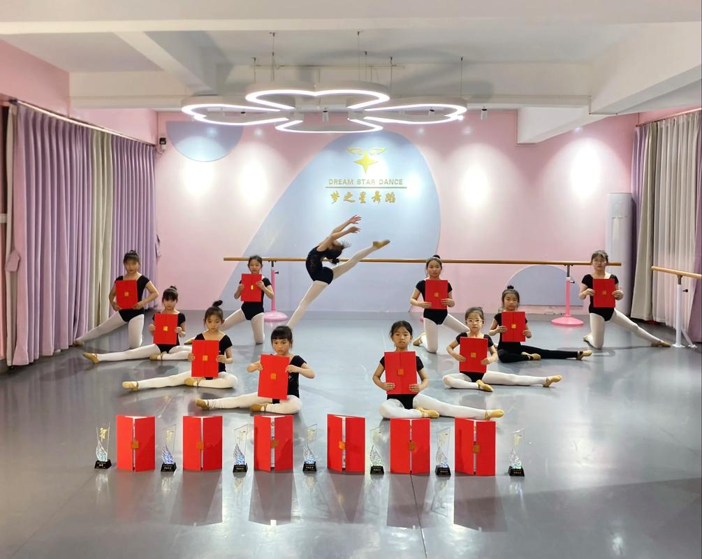 巢湖舞蹈艺考培训具体学哪些内容？-第2张图片-泰美艺术培训