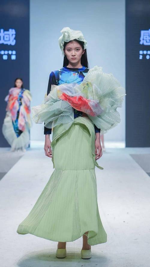 东华大学2025艺考何时开始报名？-第2张图片-泰美艺术培训