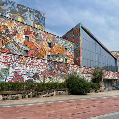 四川美术学院专业研究生-第1张图片-泰美艺术培训