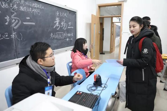 山青院舞蹈专科录取条件有哪些？-第2张图片-泰美艺术培训