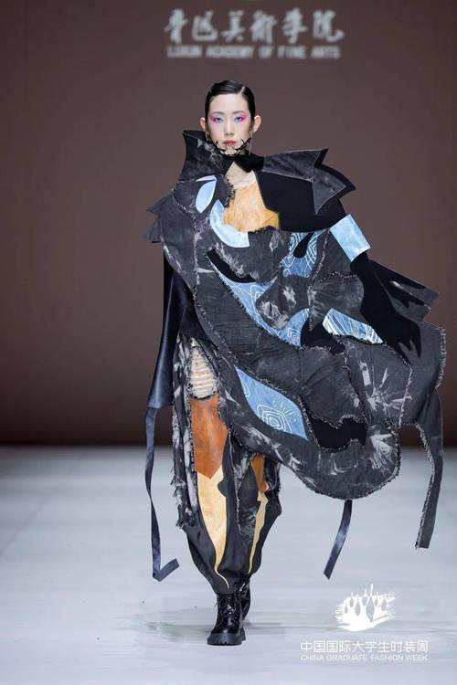 鲁迅美术学院 服装设计-第3张图片-泰美艺术培训 鲁迅美术学院 服装设计-第3张图片-泰美艺术培训