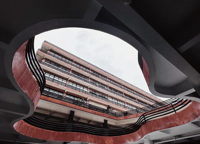 广州美术学院2012年有何特殊事件或成果？-第2张图片-泰美艺术培训