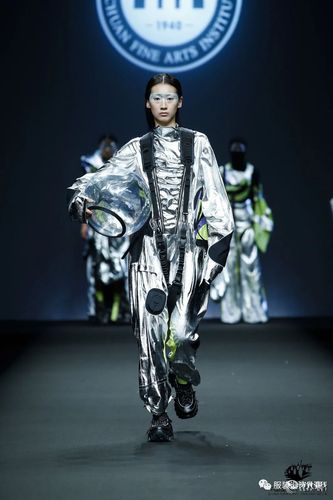 川美服装设计有何独特魅力？-第2张图片-泰美艺术培训