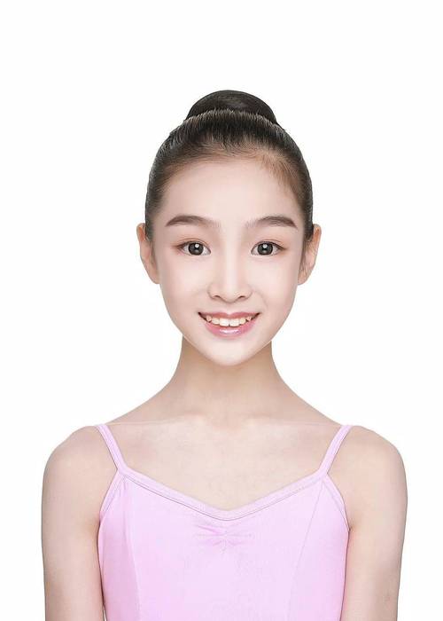 上舞蹈附中和高中有何不同？-第1张图片-泰美艺术培训