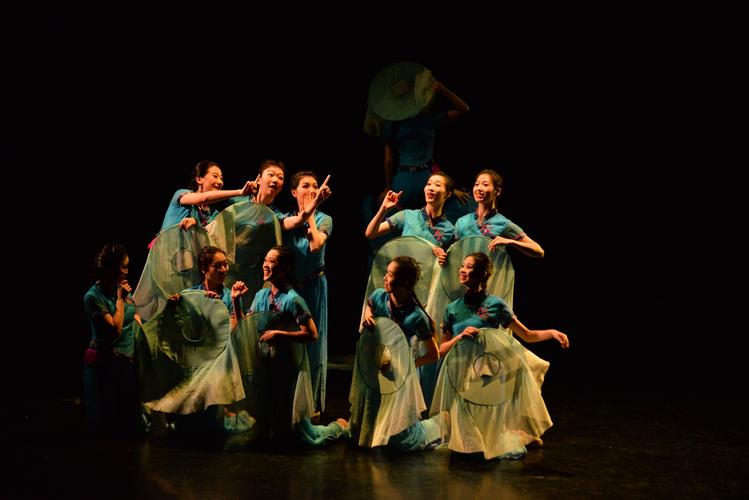 综合类大学舞蹈专业就业前景如何？-第3张图片-泰美艺术培训