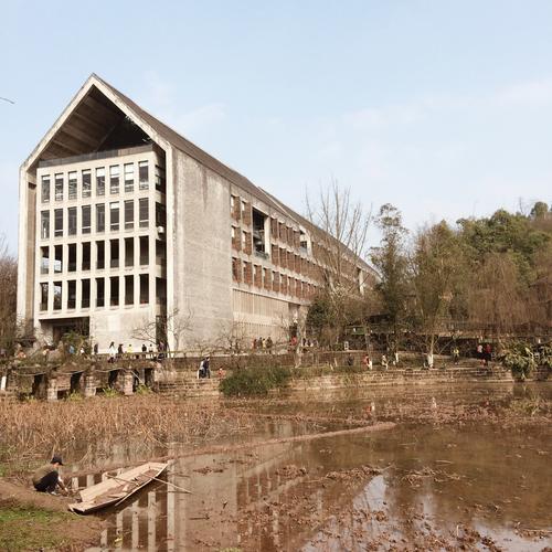 川美设计学院有何特色与优势？-第3张图片-泰美艺术培训