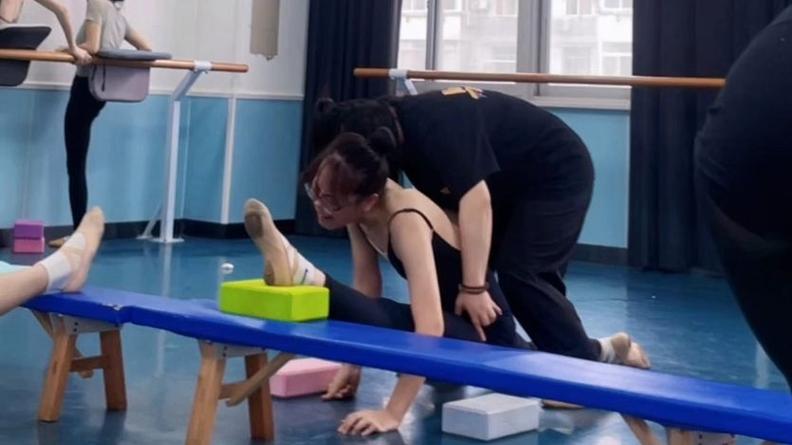 舞蹈专业受伤后该如何科学处理与恢复？-第1张图片-泰美艺术培训