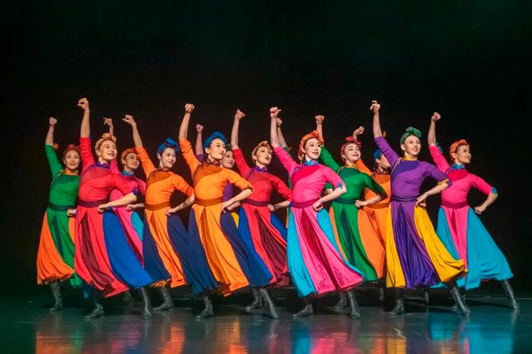 内蒙古大学舞蹈表演专业有何特色？-第1张图片-泰美艺术培训