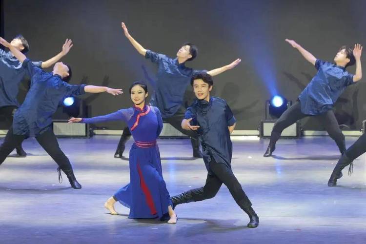 青岛舞蹈大学排名是怎样的？-第3张图片-泰美艺术培训