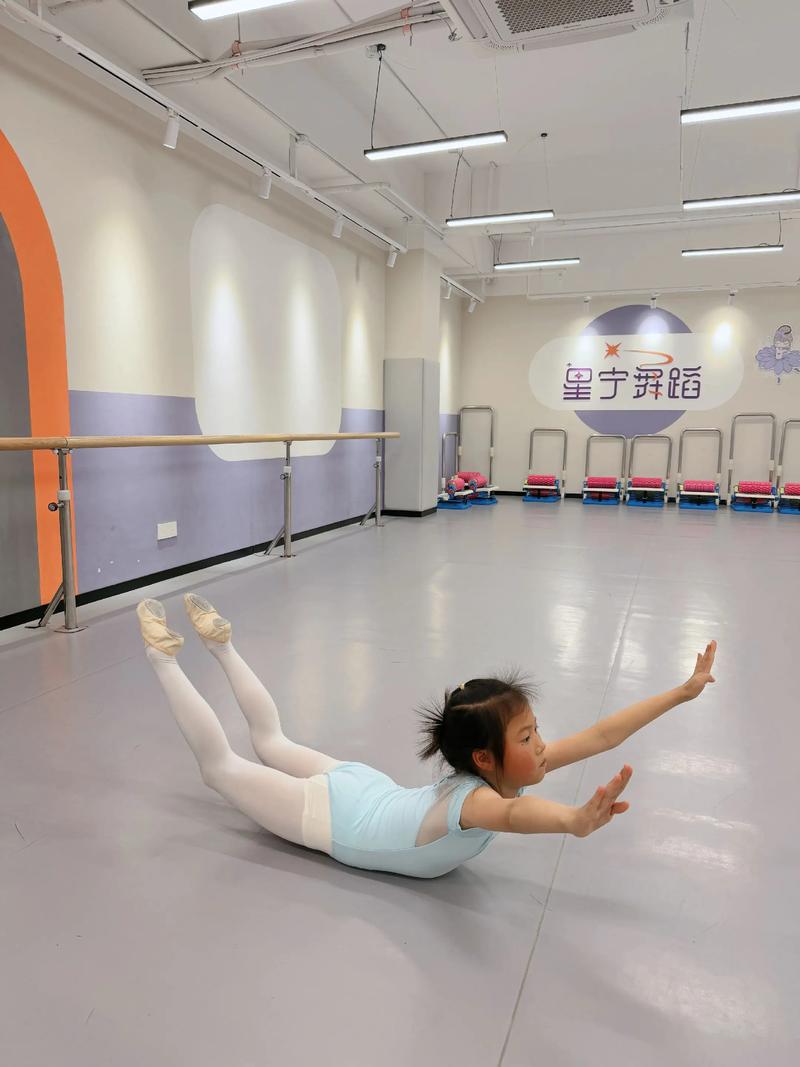 孩子学舞蹈考级到底有没有用？-第3张图片-泰美艺术培训
