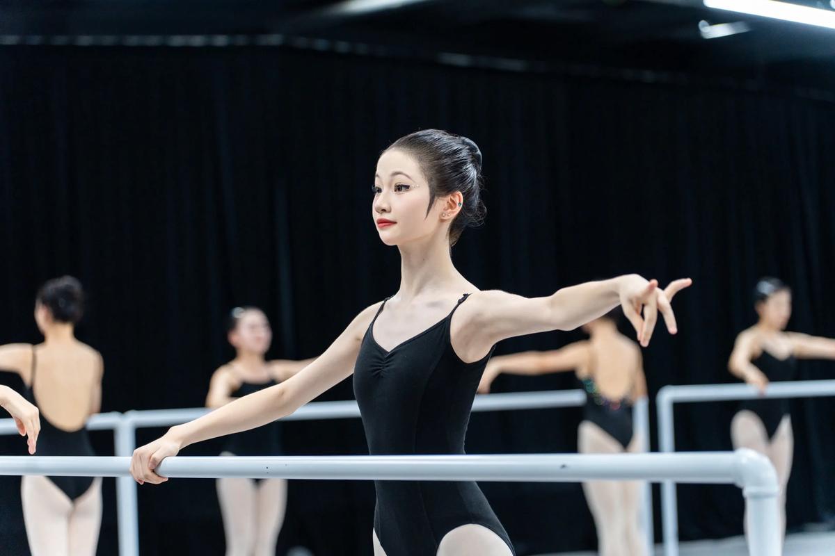 为何不能报考舞蹈艺术特长生？-第1张图片-泰美艺术培训