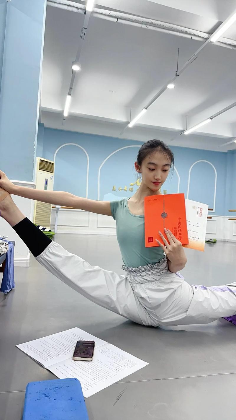 北京工商大学学舞蹈招生有哪些要求？-第1张图片-泰美艺术培训