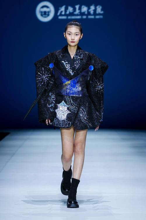 保定学院2025美术-第1张图片-泰美艺术培训