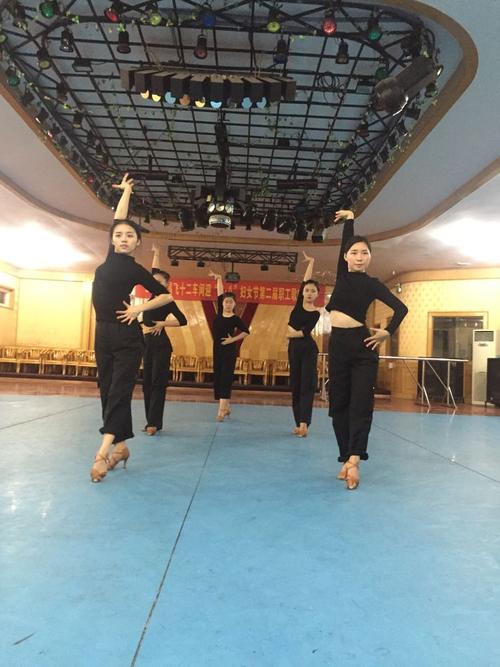 辽宁省体育舞蹈联考考什么内容？-第2张图片-泰美艺术培训