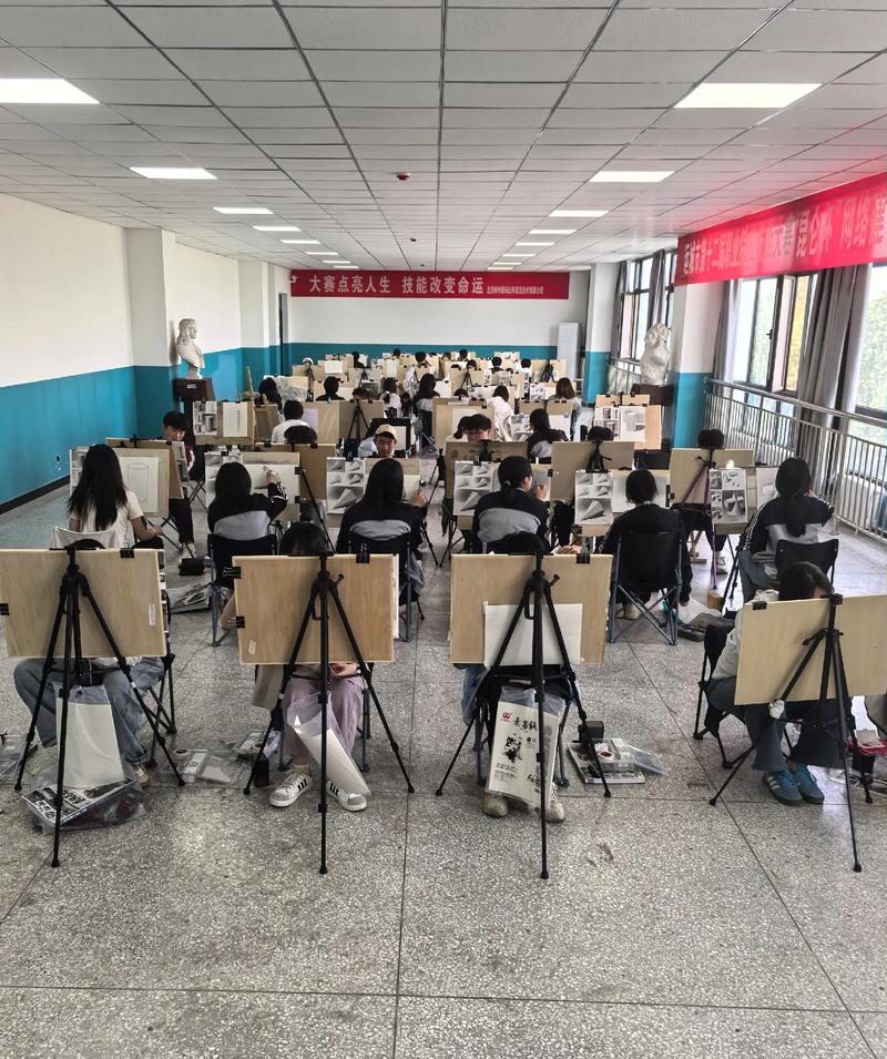 东湖学院大专(美术)招生条件有哪些？-第3张图片-泰美艺术培训