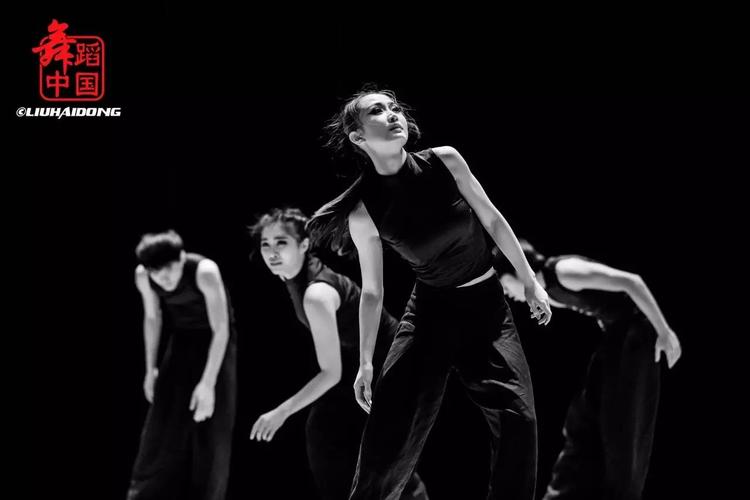 首都师范大学舞蹈艺术生的日常是怎样的？-第1张图片-泰美艺术培训