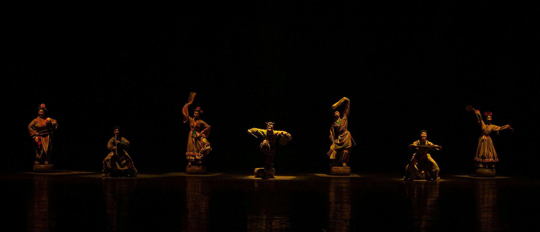 2025四川舞蹈排名哪家强?-第1张图片-泰美艺术培训 2025四川舞蹈排名哪家强?-第1张图片-泰美艺术培训