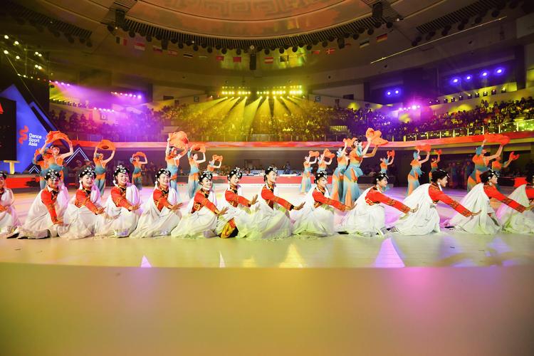 高水平艺术团体育舞蹈有何招生优势？-第2张图片-泰美艺术培训